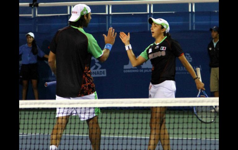Ana Paula de la Peña y Santiago González  son los nuevos campeones panamericanos en dobles mixtos. MEXSPORT  /