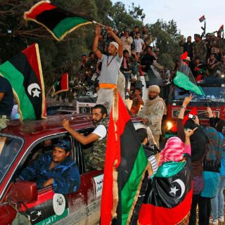 Incierto el destino que tendrán los restos de Gadhafi