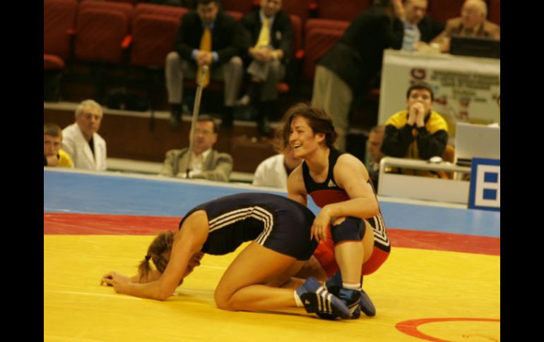 Maroulis consiguió definir el título en el último de los tres asaltos. ARCHIVO  /