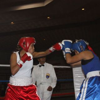 Érika Cruz avanza a semifinales en welter ligero