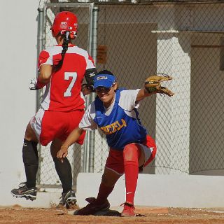 Estados Unidos avanza a final de softbol