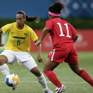 Brasil sin goles pero en semifinales