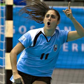 Las charrúas de Balonmano se despidieron con una victoria