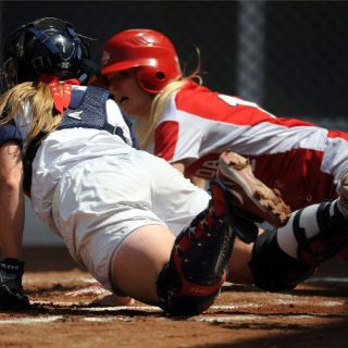 EU se queda con el oro en softbol