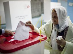 En Túnez se realizaron las primeras elecciones desde que se derrotó al antiguo regimen, por esto son históricas. EFE  /
