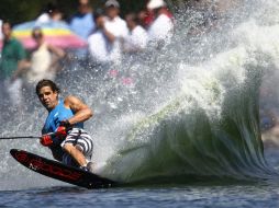 El público se dio cita en Chapala para poder ser parte de las competencias. EFE  /