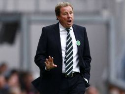 Harry Redknapp menciona que a él solo le interesa Tévez cuando juega. AP  /