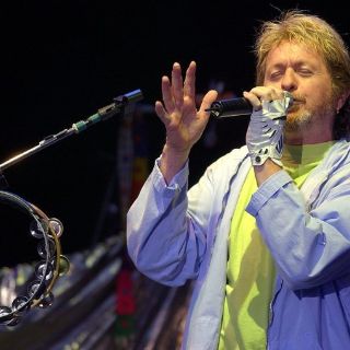 Lleva Jon Anderson su canto por varias ciudades de Estados Unidos