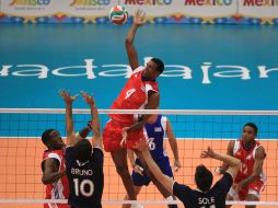 Los argentinos no se intimidaron por los poderosos cubanos. MEXSPORT  /