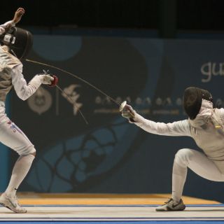 El esgrima le da presea a México