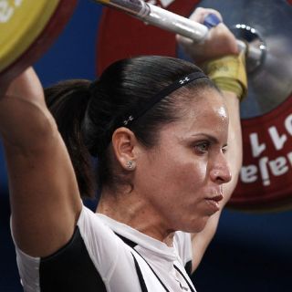 Acosta obtiene bronce para México en  pesas 63kg