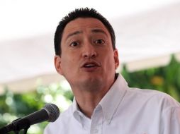 El secretario de la Seproe, Alonso Ulloa, dijo que esperará a que su partido oficie las reglas. ARCHIVO  /