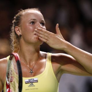 Wozniacki supera primer etapa del Masters