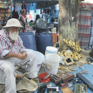 Van por los tianguistas irregulares de ''El Baratillo''