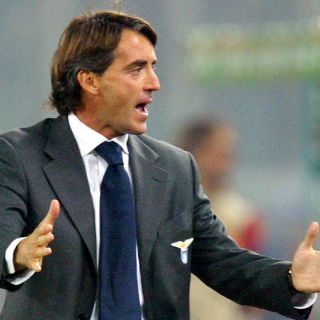 Podría Tevez llevar a Mancini a tribunales