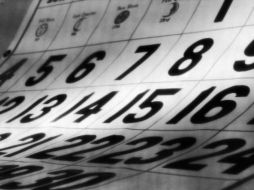 Lo apropiado sería 'Hace un mes' y 'un mes atrás'. ESPECIAL  /