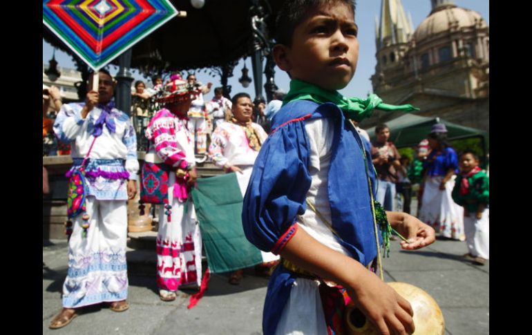 Representantes de la comunidad indígena de Jalisco. ARCHIVO  /