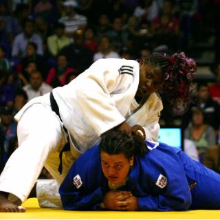 Se reconforta Zambotti con el bronce