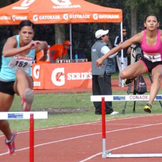 Colombia triunfa en 400m con vallas