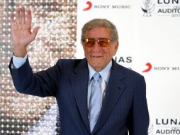 Entre gritos y aplausos la leyenda del jazz Tony Bennett dijo sentirse muy contento de estar en México. NOTIMEX  /