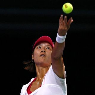 Azarenka pasa a semifinales en Campeonato WTA