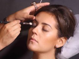 La gigante empresa de cosméticos, AVON, está siendo investigada por soborno y faltas a la divulgación justa de información.  /