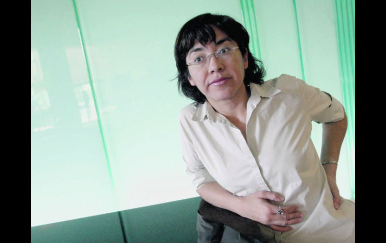 La autora Cristina Rivera Garza charlará sobre su faceta como poeta.  /