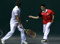 Destacan el liderazgo de México en el frontón. En la foto los hermanos Alberto y Arturo Rodríguez, ganadores del oro. NOTIMEX  /