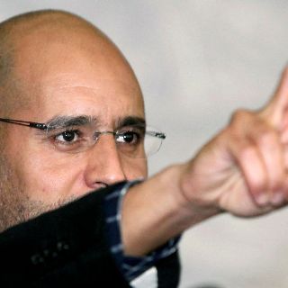 Hijo de Gadhafi llega a Níger donde se entregaría a corte internacional