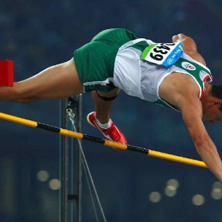 México se lleva el bronce en salto con garrocha