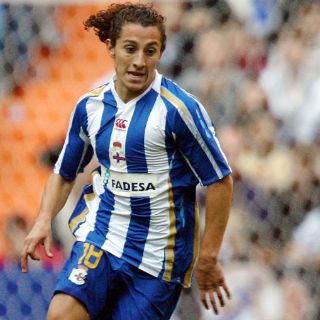 Andrés Guardado pasaría a jugar con el Valencia