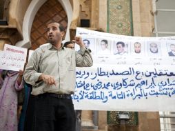 Los familiares de las víctimas protestaron contra las penas leves impuestas a los siete acusados. EFE  /