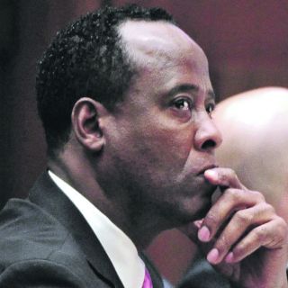 Michael Jackson se inyectó a sí mismo propofol: defensa