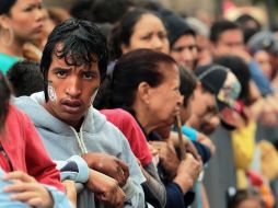 Un 64 por ciento de los consumidores globales considera que no es un buen momento para gastar.  ARCHIVO  /