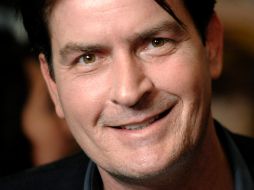 Inicialmente la serie en la que estará Charlie Sheen grabará 10 episodios. AP  /