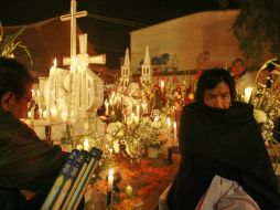 Las autoridades oaxaqueñas, organizan, desde 1996, el concurso de altares y tapetes. ARCHIVO  /