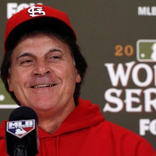El mánager de los Cardenales, Tony La Russa, se retira