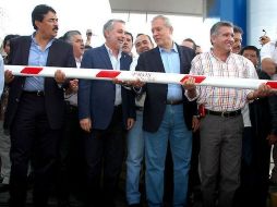 El pasado 6 de octubre, el gobernador del Estado, Emilio González retiró la pluma de la caseta para evitar los cobros. ARCHIVO  /