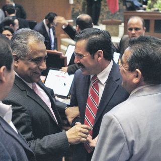 El Presupuesto 2012 da aumentos marginales a diputados y a UdeG