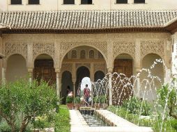 En la imagen, uno de los patios más emblemáticos del Generalife, nombrado patrimonio cultural mundial en 1984.ESPECIAL  /