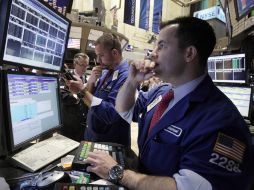 La Bolsa de Nueva York operaba hoy en número rojos en los primeros minutos de la jornada. AP  /