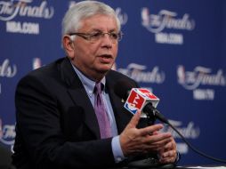 David Stern, comisionado de la NBA, emitió comunicado para dar a conocer la clausura de eventos deportivos de la liga de baloncesto. AP  /