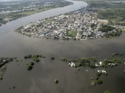 Vista aérea de una zona inundada en el municipio de Macuspana. EFE  /