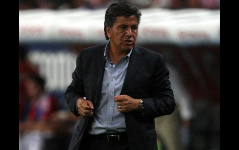 Arias se había hecho cargo del equipo a partir de la fecha 6. ARCHIVO  /