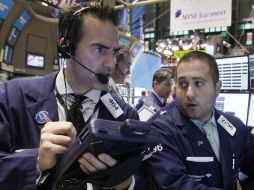 Las decisiones de inversionistas estuvieron influenciadas por la incertidumbre generada por el anuncio de referéndum en Grecia. ARCHIVO  /