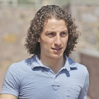 El Deportivo intentará que la Selección libere a Guardado