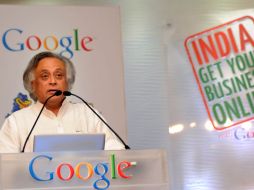 El ministro Jairam Ramesh durante la charla ''India get your Business Online''. AFP  /