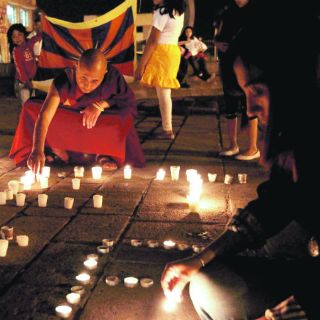 Tibetanos protestan por represión china