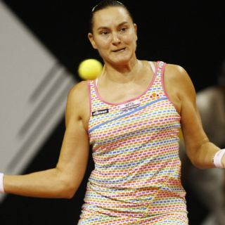 Petrova e Ivanovic son las primeras semifinalistas en Bali