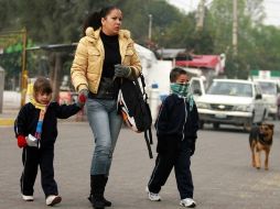 La otitis media primordialmente afecta a niños de seis a tres meses de edad.  /